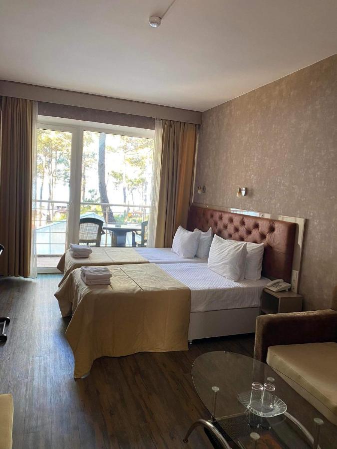 Villa Reta Hotel & Spa Grigoleti Bagian luar foto