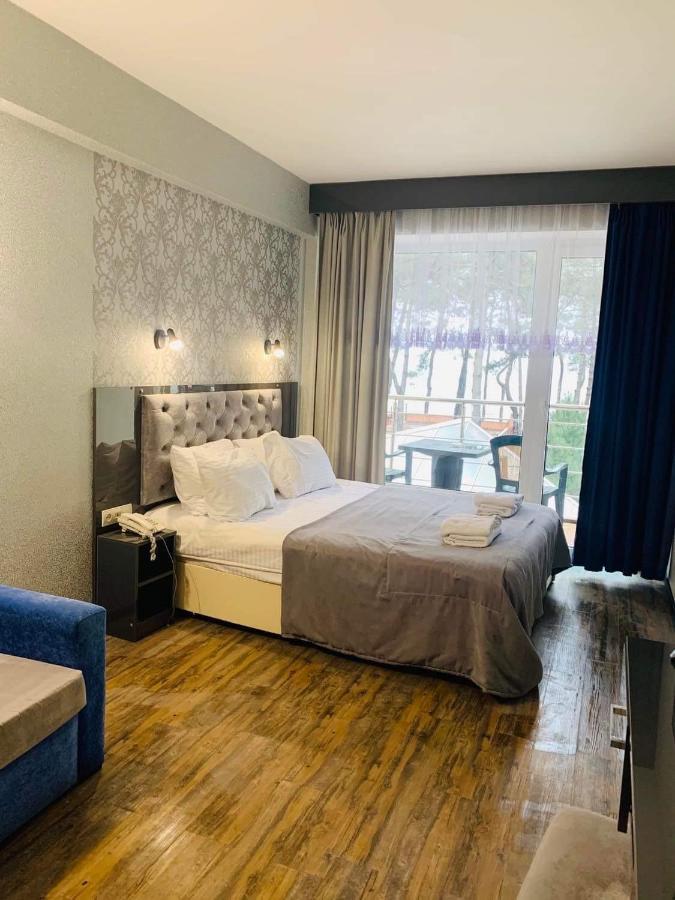 Villa Reta Hotel & Spa Grigoleti Bagian luar foto