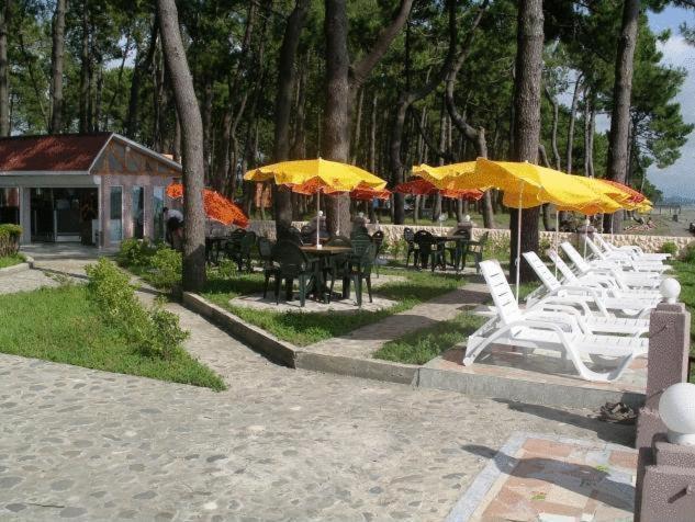 Villa Reta Hotel & Spa Grigoleti Bagian luar foto