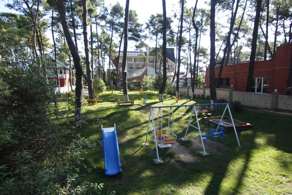 Villa Reta Hotel & Spa Grigoleti Bagian luar foto