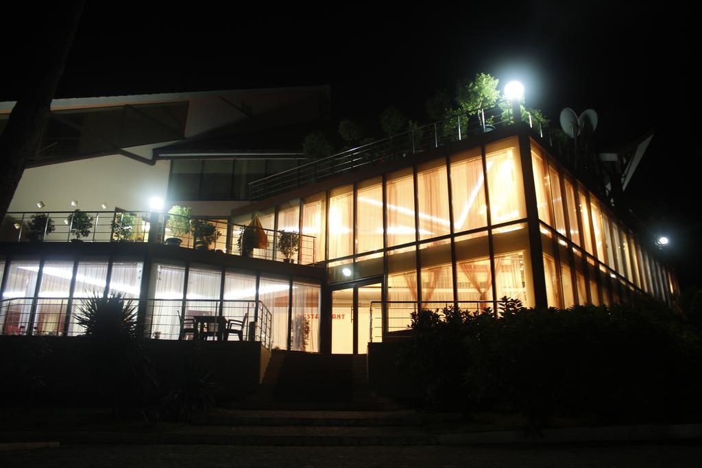 Villa Reta Hotel & Spa Grigoleti Bagian luar foto